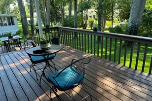 1661 Old Country Rd, Riverhead, NY 11901 - Photo 9