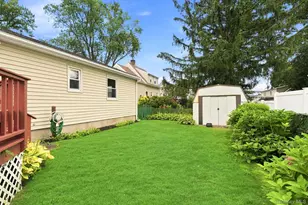 263 Willis Ave, Hawthorne, NY 10532 - Photo 25