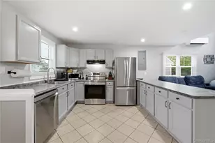 24 Peters Dr, Shirley, NY 11967 - Photo 3