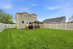 24 Peters Dr, Shirley, NY 11967 - Photo 27