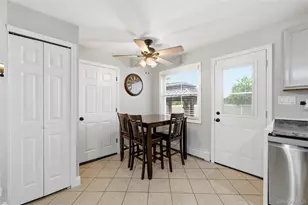 24 Peters Dr, Shirley, NY 11967 - Photo 7