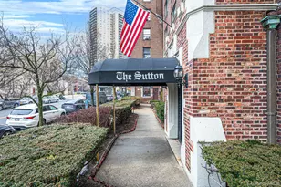 109-14 Ascan Ave, Forest Hills, NY 11375 - Photo 1