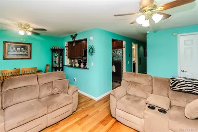 9440 Magnolia Court #1A, Ozone Park, NY 11417 - Photo 5