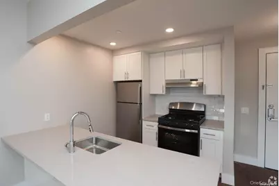 241-15 Northern Boulevard #4I, Little Neck, NY 11362 - Photo 7
