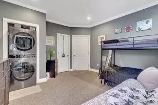 21 Morris Ave, Patchogue, NY 11772 - Photo 17