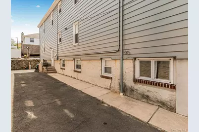 18 Lindsey Street, Yonkers, NY 10704 - Photo 3