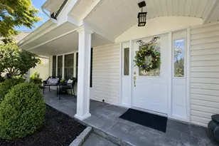 20 Tall Pines Ln, Nesconset, NY 11767 - Photo 3