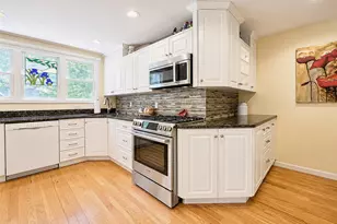 20 Tall Pines Ln, Nesconset, NY 11767 - Photo 5