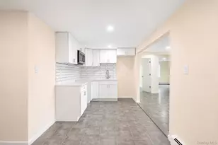 41 Madison Ave, Amityville, NY 11701 - Photo 25