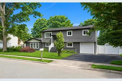 41 Madison Avenue, Amityville, NY 11701 - Photo 3