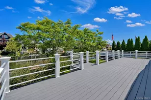 8 Stuart Ave, Amityville, NY 11701 - Photo 7