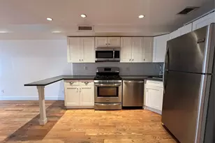 38-01 31st Ave, Astoria, NY 11103 - Photo 3