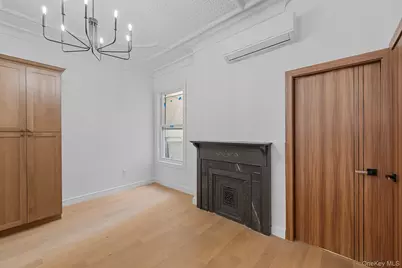 2571 Bainbridge Avenue, Bronx, NY 10458 - Photo 5