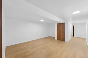 2571 Bainbridge Ave, Bronx, NY 10458 - Photo 11