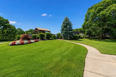 8 Sycamore Court #8, Selden, NY 11784 - Photo 27
