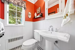130 Fairview Rd, Massapequa, NY 11758 - Photo 33