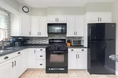 1915 Fowler Avenue, Bronx, NY 10462 - Photo 9