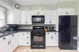 1915 Fowler Ave, Bronx, NY 10462 - Photo 9