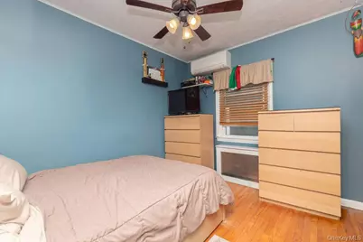 1915 Fowler Avenue, Bronx, NY 10462 - Photo 23