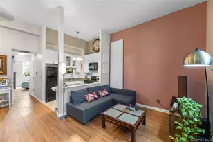 25 Village Ml, Haverstraw, NY 10927 - Photo 5