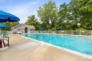 12 Hilltop Terrace, Nanuet, NY 10954 - Photo 23