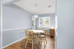 38 Linwood Ave, Farmingdale, NY 11735 - Photo 5