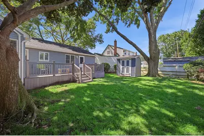 38 Linwood Avenue, Farmingdale, NY 11735 - Photo 29