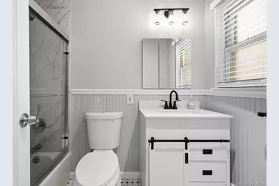 38 Linwood Avenue, Farmingdale, NY 11735 - Photo 7