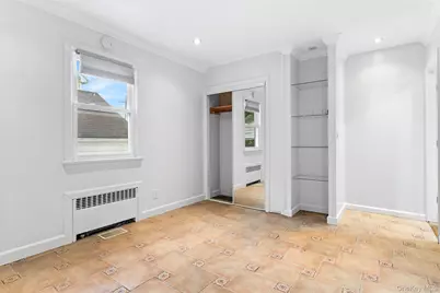 336 Scranton Avenue, Lynbrook, NY 11563 - Photo 7