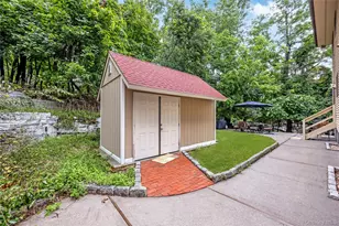 21 Sams Path, Rocky Point, NY 11778 - Photo 29