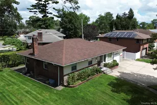 108 Marcus Ave, New Hyde Park, NY 11040 - Photo 5