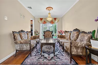 108 Marcus Avenue, New Hyde Park, NY 11040 - Photo 11