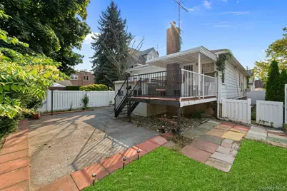 13945 227th Street, Springfield Gardens, NY 11413 - Photo 25