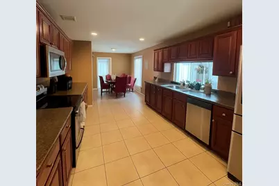 7 Carston Street W, Selden, NY 11784 - Photo 5