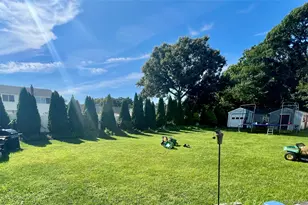 7 Carston St W, Selden, NY 11784 - Photo 13