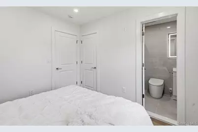 31 Seton Court, Old Bethpage, NY 11804 - Photo 27