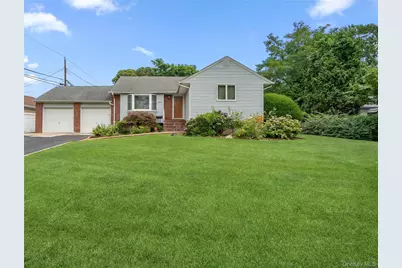 1451 Seamans Neck Road, Seaford, NY 11783 - Photo 1