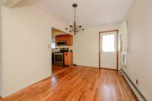 87 Central Park Rd, Plainview, NY 11803 - Photo 7
