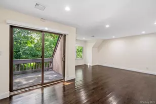 11 Pony Cir, Roslyn Heights, NY 11577 - Photo 33