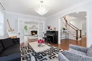 14 Dupont Ct, Dix Hills, NY 11746 - Photo 9