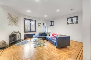 34 Reyam Rd, Lynbrook, NY 11563 - Photo 5