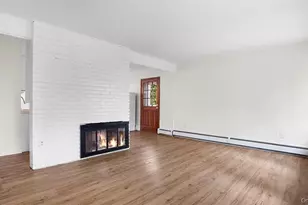 26 Carriage Ln, Levittown, NY 11756 - Photo 3