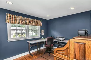 8 Lenmore Dr, Old Bethpage, NY 11804 - Photo 23