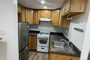 71-61 70th St, Glendale, NY 11385 - Photo 15