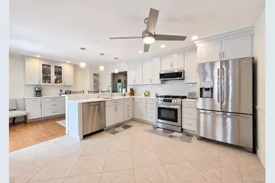 12 Walnut Street, Centereach, NY 11720 - Photo 9