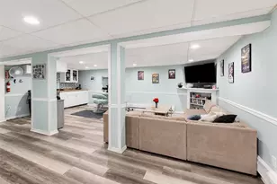 12 Walnut St, Centereach, NY 11720 - Photo 13
