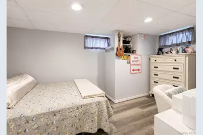 12 Walnut Street, Centereach, NY 11720 - Photo 17