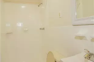 4116 De Reimer Ave, Bronx, NY 10466 - Photo 5
