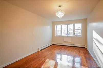4116 De Reimer Avenue #2, Bronx, NY 10466 - Photo 7
