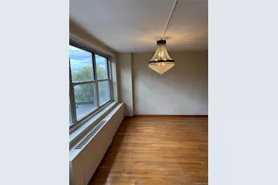 211-40 18th Avenue #4J, Bayside, NY 11360 - Photo 3